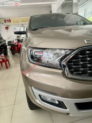 Xe Ford Everest Titanium 2.0L 4x2 AT 2021