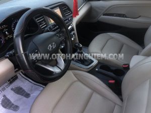 Xe Hyundai Elantra 2.0 AT 2019