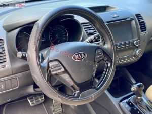 Xe Kia Cerato 1.6 AT 2017