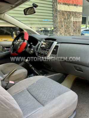 Xe Toyota Innova 2.0E 2014