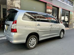 Xe Toyota Innova 2.0E 2014