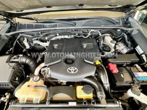 Xe Toyota Fortuner 2.4G 4x2 MT 2017