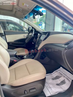 Xe Hyundai SantaFe 2.4L 4WD 2018
