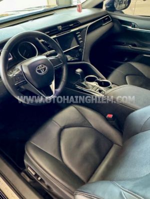 Xe Toyota Camry 2.0G 2019