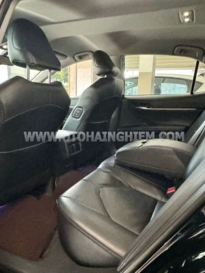 Xe Toyota Camry 2.0G 2019