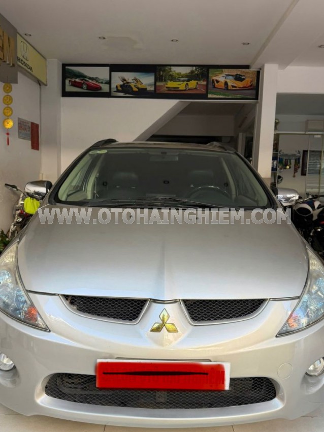 Mitsubishi Grandis 2.4 AT 2008